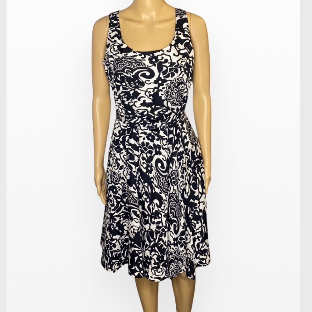 Cache
Black Sleeveless Scoop Neck Work /Office Dress 4